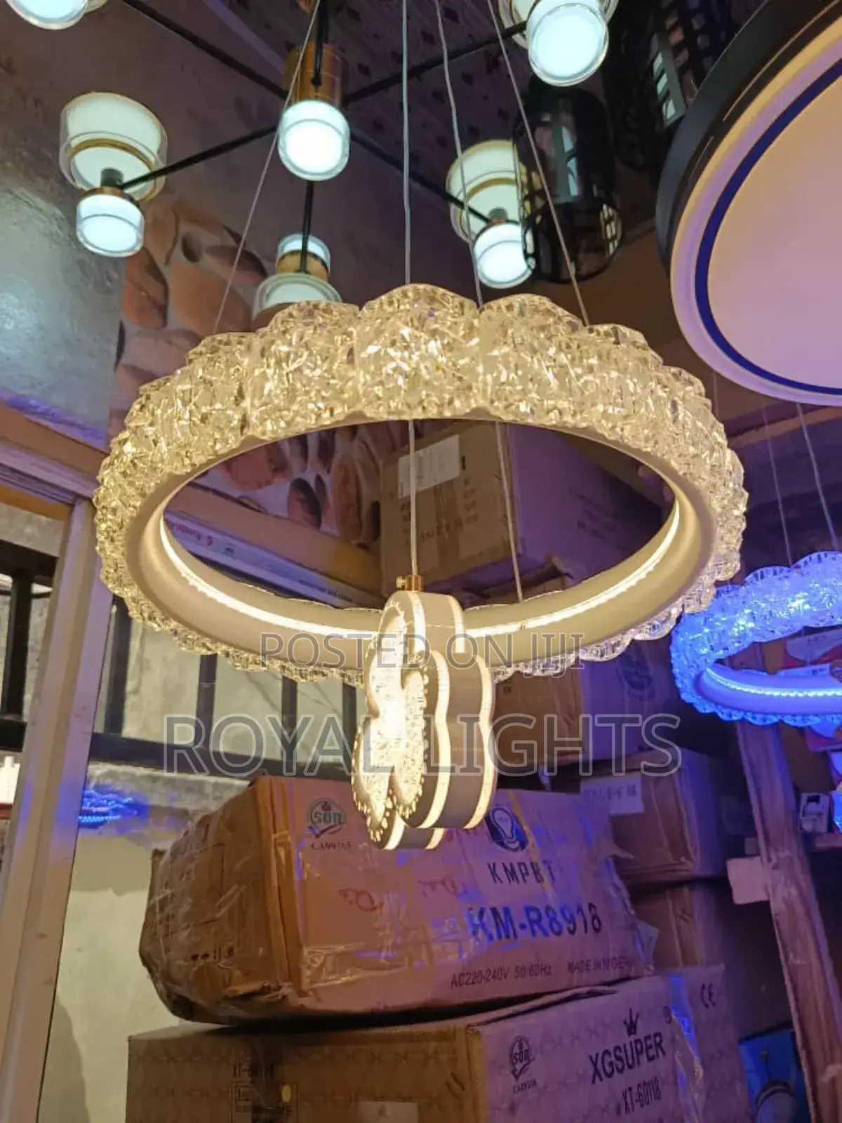 Simple Pendant Chandelier