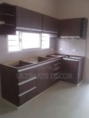 Classic Kitchen Carbinet