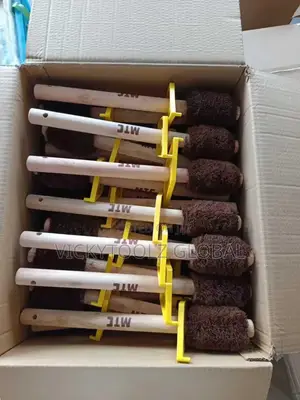 Dope Brush With Straight Wood Handle