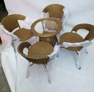 Quality 4 Round Seater Outdoor Table
