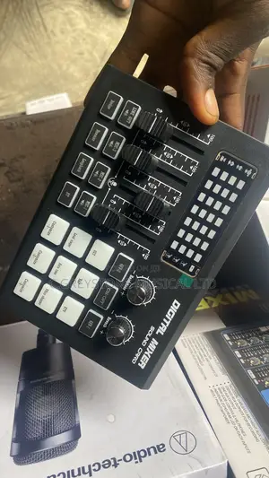 Digital Mixer Live Sound Card X10 Model
