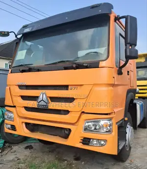 Foreign Used 371 Howo Trailer Head 2016 Orange