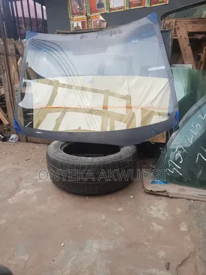Toyota Corolla 2015 Windscreen