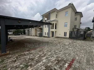 Furnished 6bdrm Mansion in Residential Area for sale