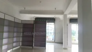 To Let: Spacious Shop At Nta Major Road , Ph