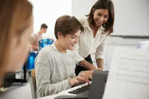 Piano Keyboard Classes Tutorials (Lessons) One On One