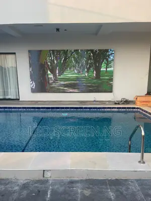 Poolside Led Screen for Hotels, Clubs Lounges