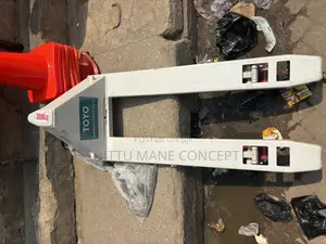 Hydraulic Heavy Duty Pallet Truck Toyo 3000kg