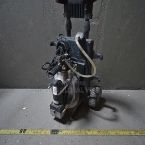 Challenge Xtreme High Pressure Washer With Soap Container
