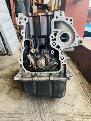 Direct Tokunbo Half Engine for 1zz Toyota Corolla and Matrix 4plug