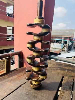 Tokunbo Toyota 2tr Crankshaft With Metal and Main Bearing 4plug