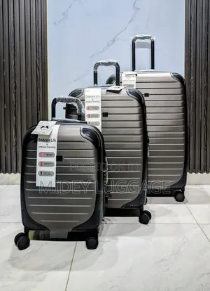 Set of 3 Hard Rubber Luggage Boxes