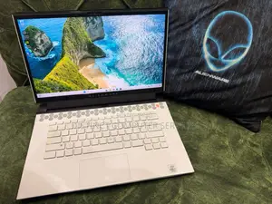 Laptop Dell Alienware 15 16GB Intel Core i7 SSD 512GB