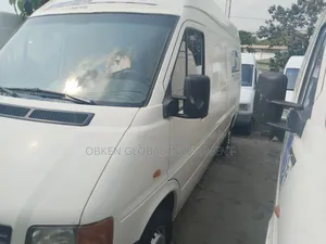 Volkswagen LT 2006 White