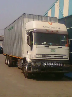 30 Tonne Cover Bodied Truck for Hire
