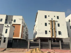 3 Bedrooms Apartments