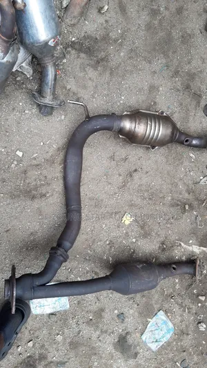 Direct Tokunbo Catalyst for Toyota 4runner 2010 Model Centre