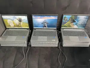 Laptop HP ZBook Firefly G8 16GB Intel Core I7 SSD 256GB