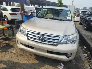 Lexus GX 460 Premium 2012 Gold