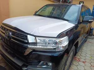 Toyota Land Cruiser 4.5 V8 GXR 2020 Black