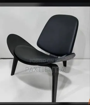 Black Single Swan Chair.