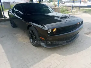 Dodge Challenger 2021 Black