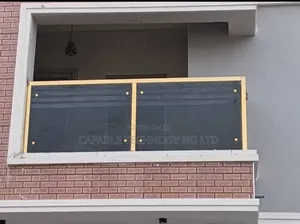 Glass Balcony Handrail