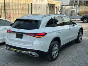 Mercedes-Benz GLC-Class GLC 300 4MATIC AWD 2025 White