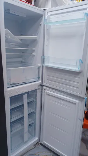 Candy 252luters Fridge and Freezer