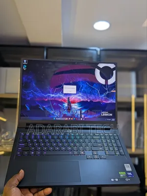 Laptop Lenovo Legion 7 64GB Intel Core Ultra 9 SSD 2T