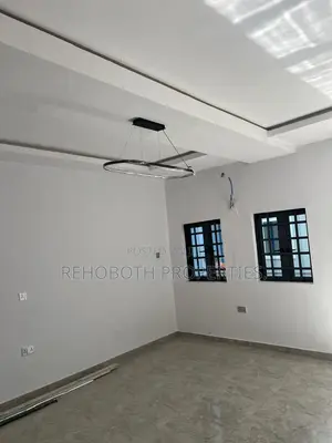 2bdrm Block of Flats in Richies Garden, Rind Road for sale