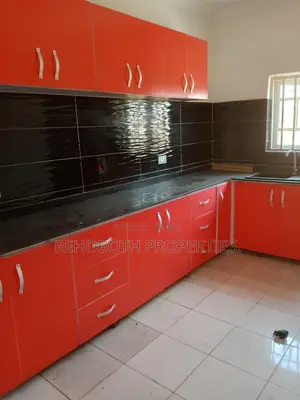 3bdrm Bungalow in Idi Ahun, Akala Express for rent