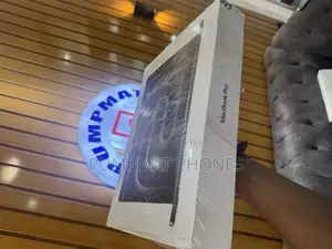 New Apple MacBook Pro 2024 M4 Max 16-Inch 48GB Apple M4 SSD 512GB