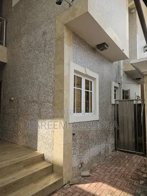 4bdrm Duplex in Harmony Estate, Adeniyi Jones for rent