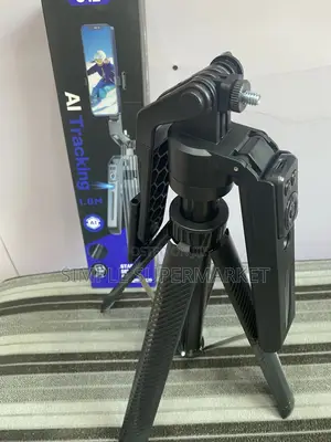C12 Ai Face Tracking Selfie Sticker