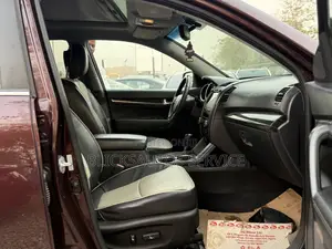 Kia Sorento SX V6 2013 Maroon