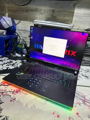 Laptop Asus ROG Strix SCAR 15 32GB Intel Core i9 SSD 1T