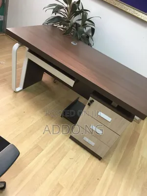Office Executive Desk 1.4 Meter
