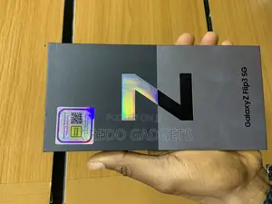New Samsung Galaxy Z Flip 3 256 GB Black