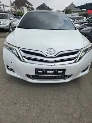 Toyota Venza XLE AWD 2013 White