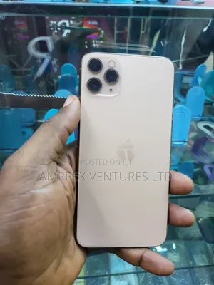 Apple iPhone 11 Pro Max 64 GB Gold