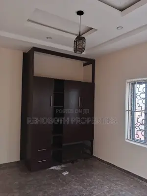2bdrm Apartment in Peace Estate, Akala Express for rent