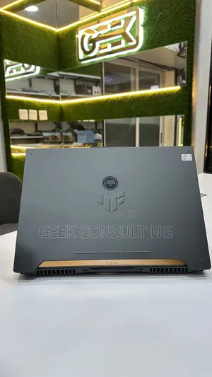 Laptop Asus TUF Dash F15 64GB Intel Core i7 SSD 1T