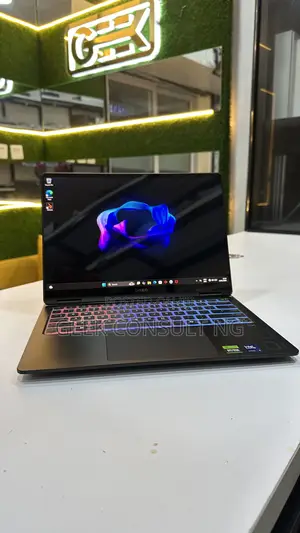 Laptop HP Omen 15 32GB Intel Core Ultra 9 SSD 1T