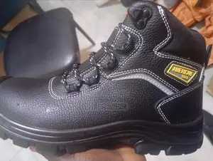 Electrical Safety Boots Auntie Shock 33kva