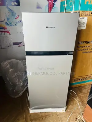 Hisense Double Door Fridge 170l