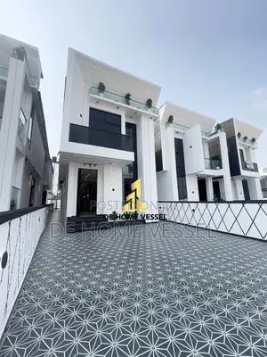 5bdrm Duplex in Chevron, Lekki for sale