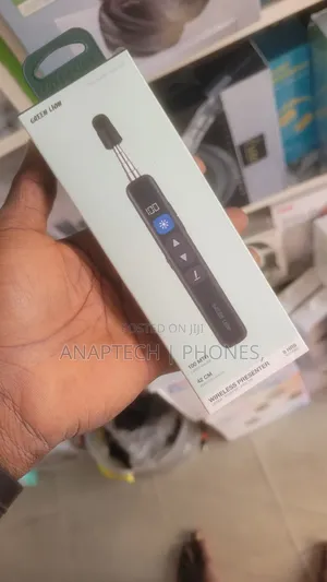 Wireless Presenter 100mtr Laser Range 42cm Pointer Length 8hrs Working