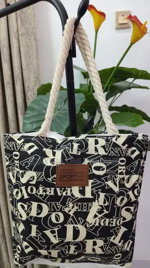 A-z Slay Tote