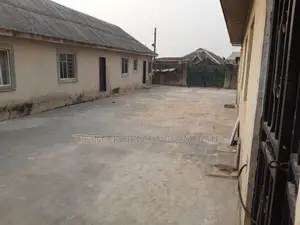 1bdrm Bungalow in Horizon Estate, Igbogbo for rent